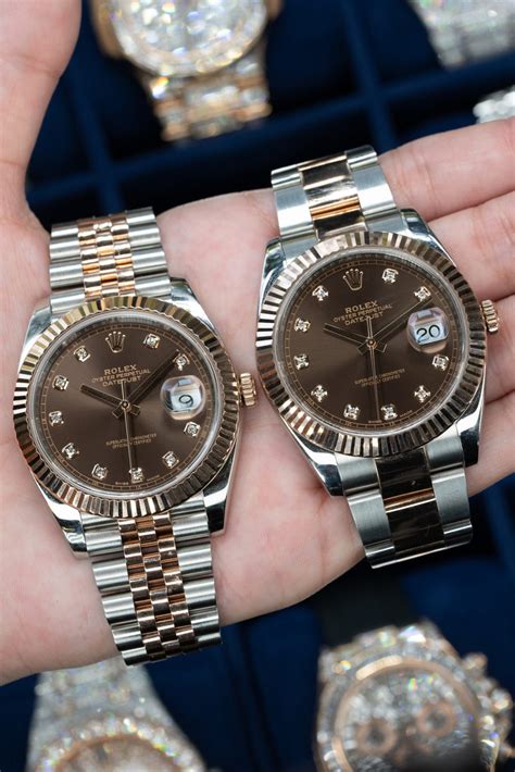 rolex datejust oyster or jubilee bracelet